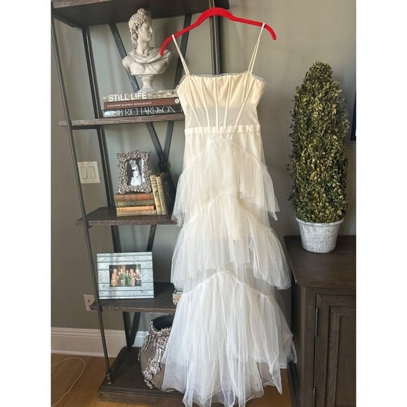 BCBGMAXAZRIA Oly Corset Tulle Gown Gardenia Womens Size 2 - Picture 4 of 9